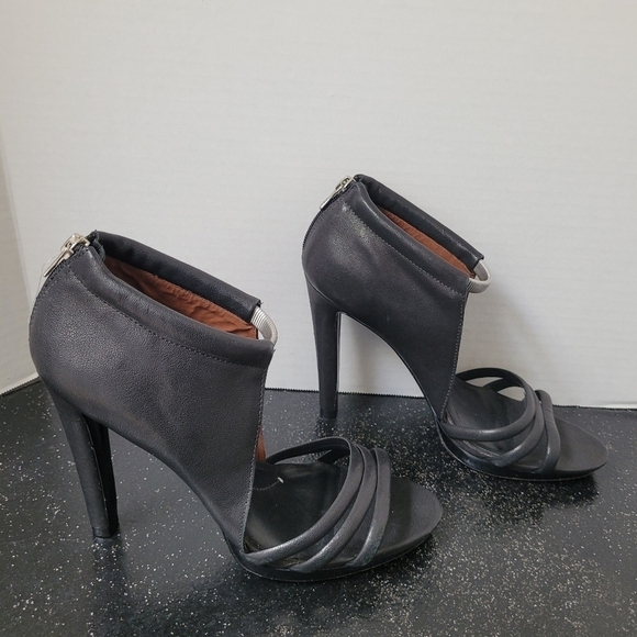BCBGMaxazria Black Heels - Picture 3 of 6